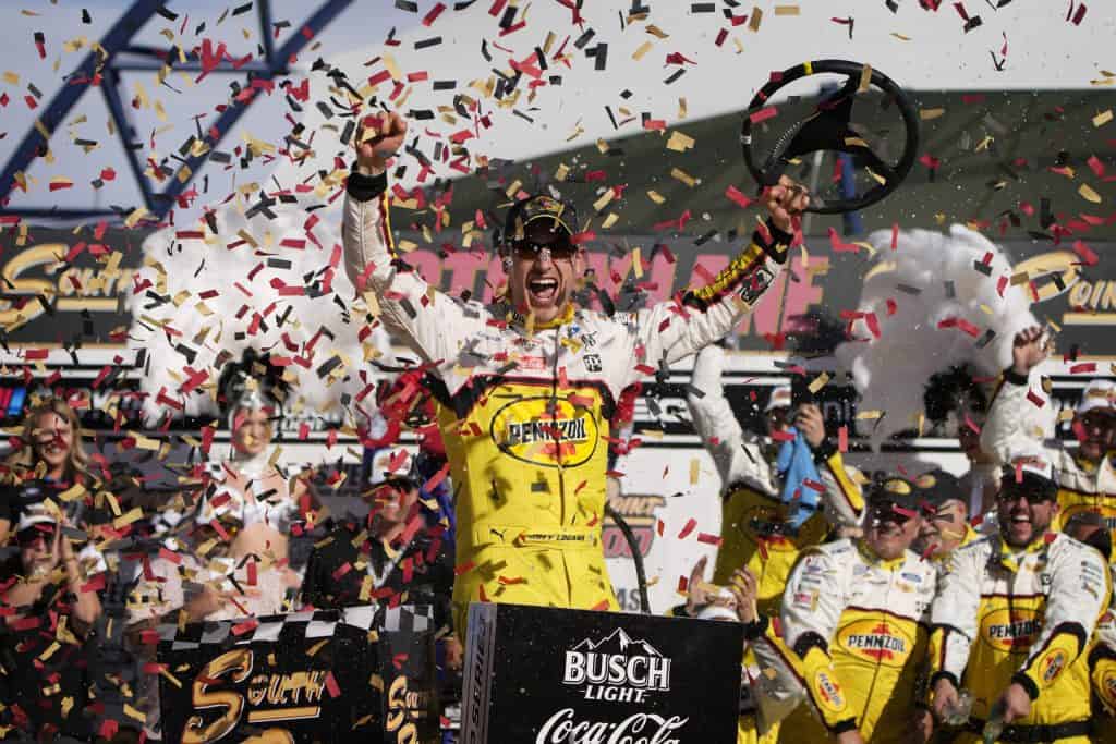 With the 2023 NASCAR Cup Series season just weeks away, our experts break down the betting odds and make their championship predictions....